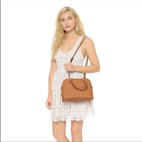 Michael Kors Crossbody - Picture 3 of 16